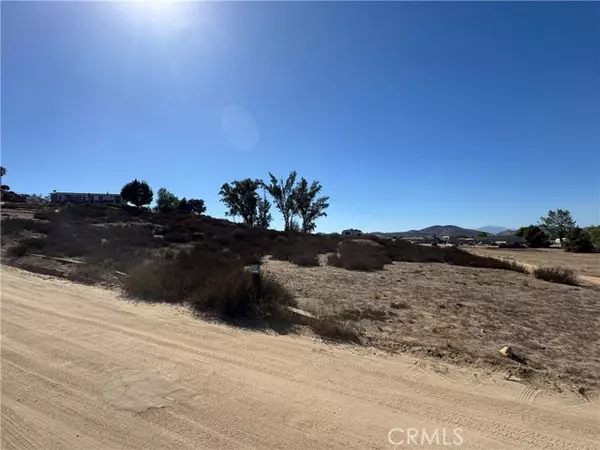 Menifee, CA 92584,31775 Country Haven