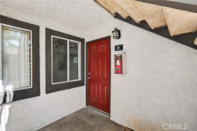 Lake Elsinore, CA 92530,16377 Lakeshore #2C