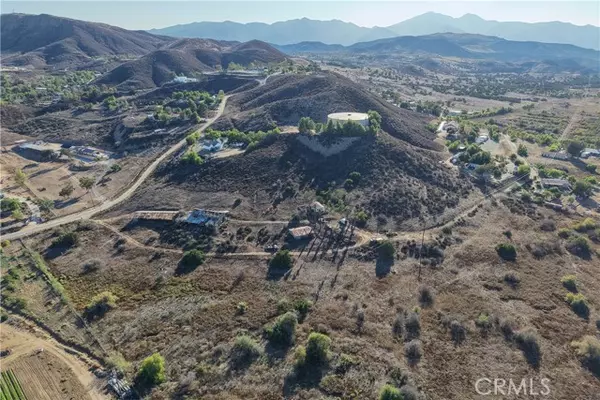 Perris, CA 92570,17751 Lake Matthew Dr.