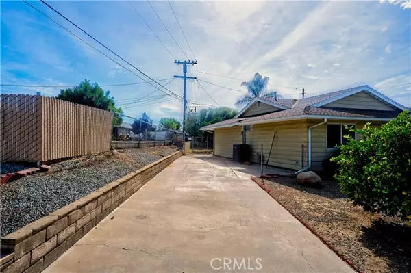 Menifee, CA 92586,26471 Cedar Crest