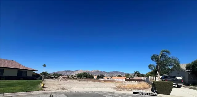 3702 English, Hemet, CA 92544