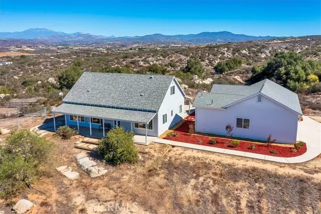 Temecula, CA 92592,39330 Gray Squirrel