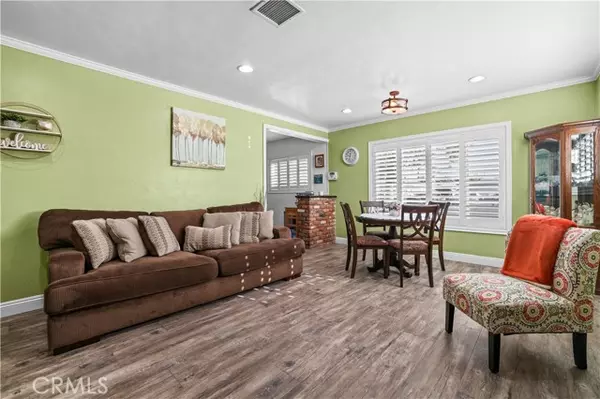 Riverside, CA 92503,4106 Goodman