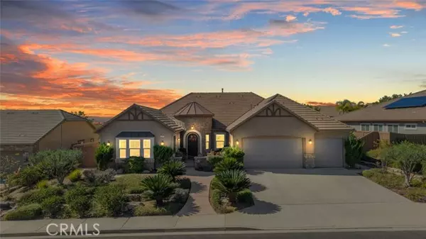 227 Tom McGuinness Jr Circle, Fallbrook, CA 92028