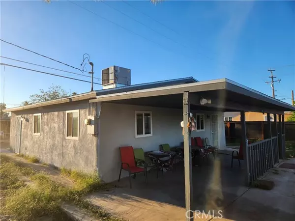 Blythe, CA 92225,519 Williams Road