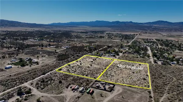 Anza, CA 92539,4 Old Forest Rd