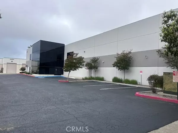 41185 Raintree Court, Murrieta, CA 92562