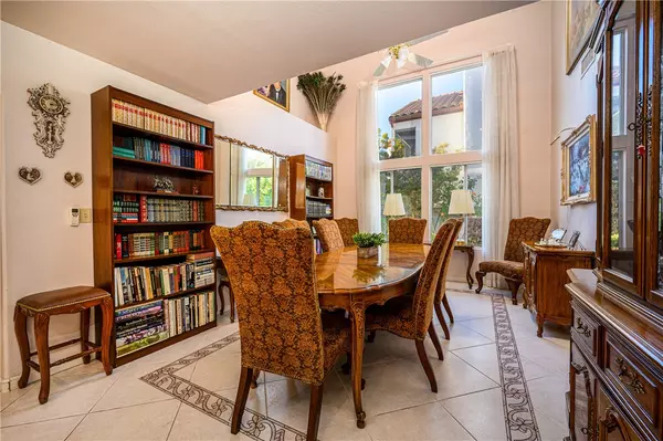 Murrieta, CA 92562,23799 Via De Gema Linda