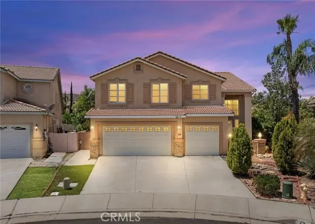 29 Villa Roma, Lake Elsinore, CA 92532
