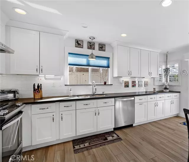 40306 VIA AMBIENTE, Murrieta, CA 92562