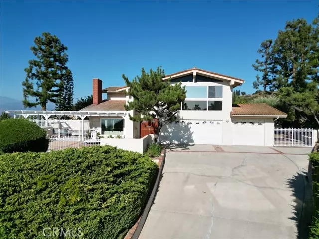 West Covina, CA 91791,1520 S Fairway Knolls Road