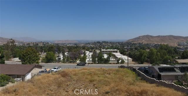 3829 Scenic Drive, Riverside, CA 92509