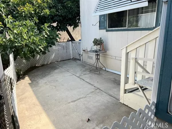 Ontario, CA 91761,1456 E PHILADELPHIA #109