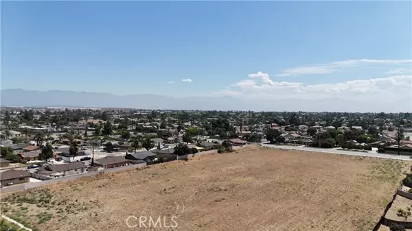 Fontana, CA 92336,7866 Citrus Avenue