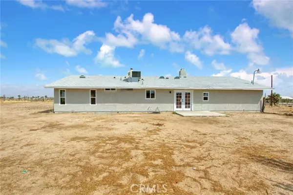 Phelan, CA 92371,8779 7th Street