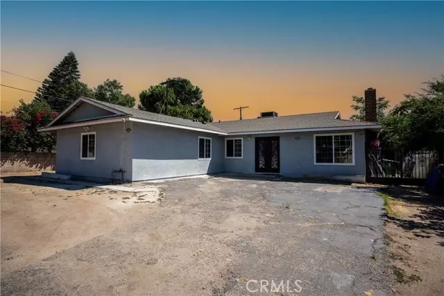 Sylmar (los Angeles), CA 91342,13092 Maclay Street