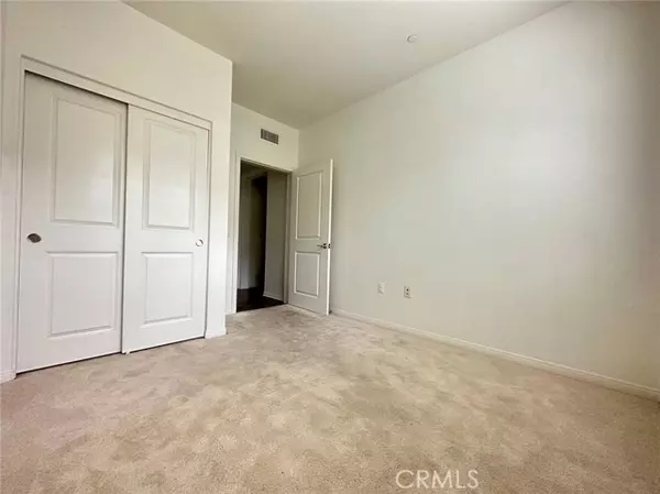 Irvine, CA 92618,152 Coralwood