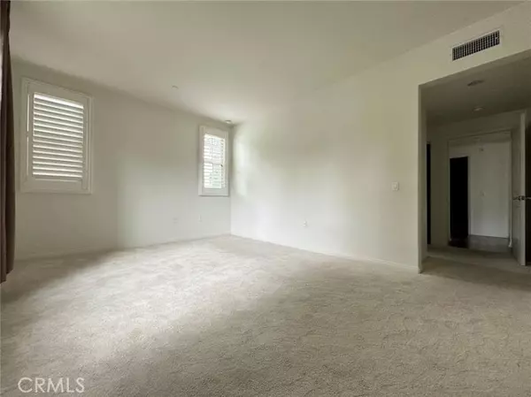 Irvine, CA 92618,152 Coralwood