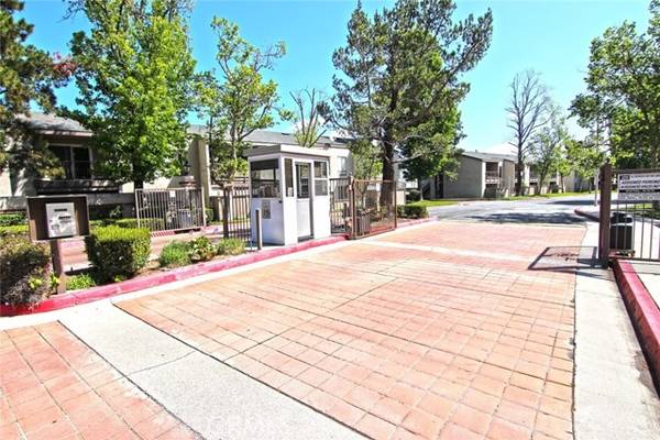 17074 Colima Road #302, Hacienda Heights, CA 91745