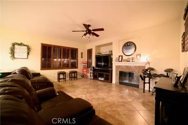 Eastvale, CA 92880,13632 Aspen Leaf Lane