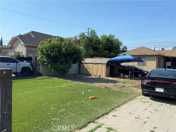 1253 W 61st Street, Los Angeles, CA 90044