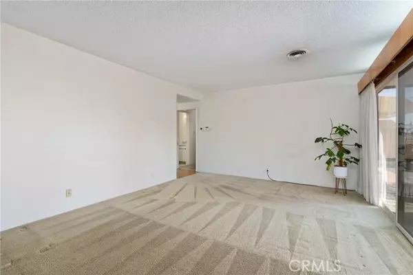 Ontario, CA 91762,965 W Hawthorne Street