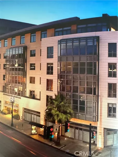 345 E Colorado Boulevard #303, Pasadena, CA 91101