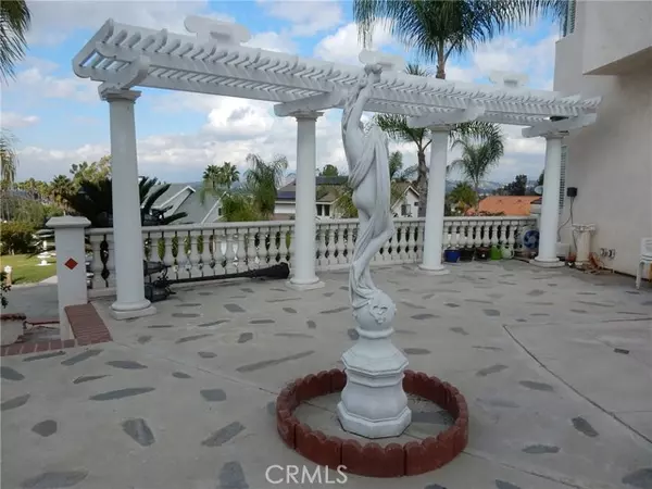 Walnut, CA 91789,20128 Candleflame Court