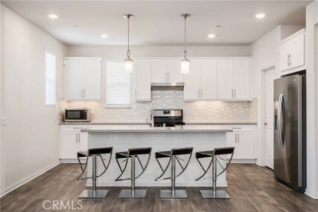 Van Nuys (los Angeles), CA 91405,14714 Sherman Way
