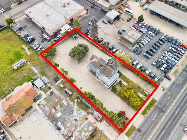 961 W Holt Boulevard, Ontario, CA 91762