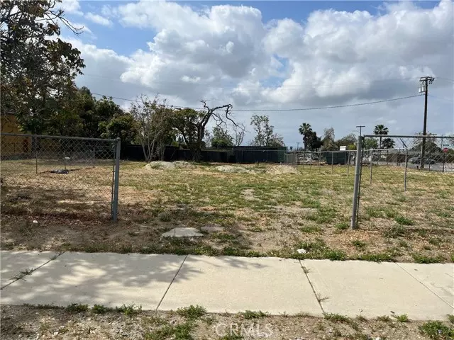 Ontario, CA 91761,736 E California Street