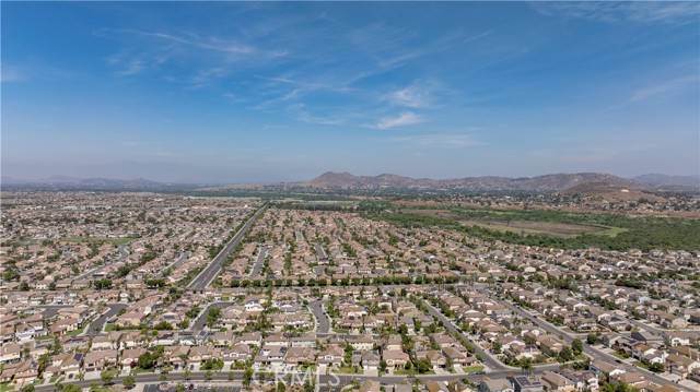Eastvale, CA 92880,7547 Walnut Grove Avenue