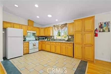 Rowland Heights, CA 91748,1560 S Otterbein Avenue #170