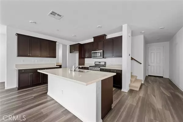 Upland, CA 91786,893 Harvest Avenue