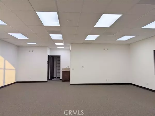 South El Monte, CA 91733,2108 Santa Anita