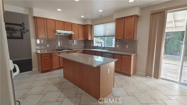 Rowland Heights, CA 91748,19143 Singingwood Drive