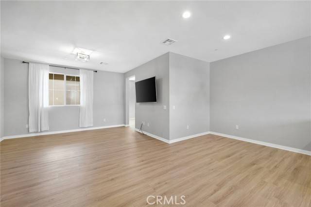 Claremont, CA 91711,1016 W Baseline Road