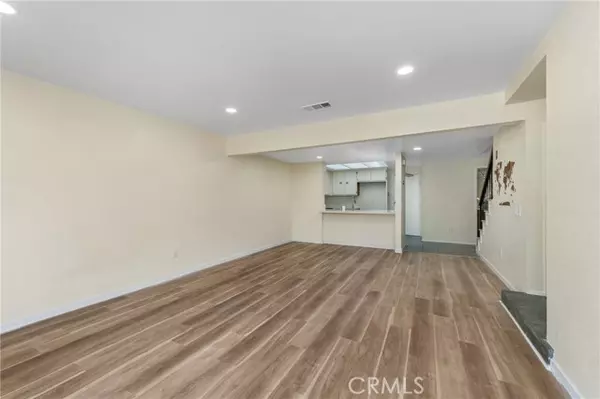 Ontario, CA 91762,2321 S Magnolia Avenue #6E