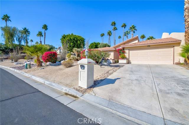 39199 Sweetwater Drive, Palm Desert, CA 92211