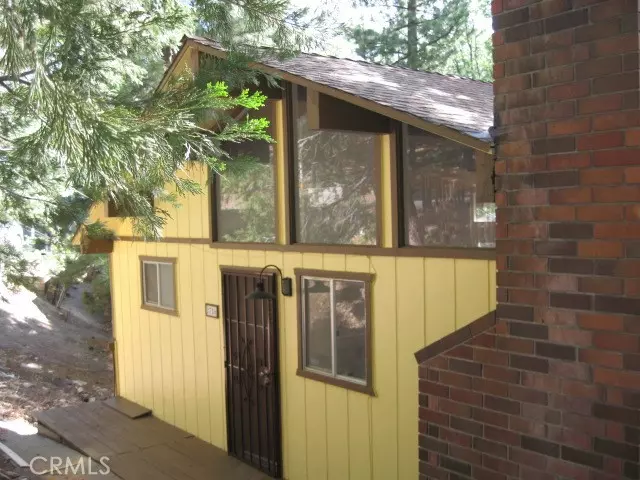 2756 Circle Drive, Running Springs, CA 92382