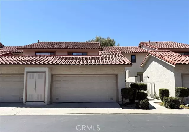 Diamond Bar, CA 91765,22805 Chardonnay Drive #4
