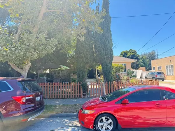 Santa Ana, CA 92701,208 N Wright Street