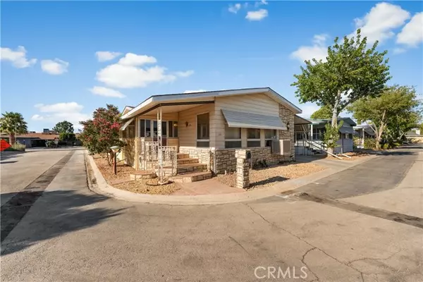 Lancaster, CA 93535,2550 E Avenue I #110