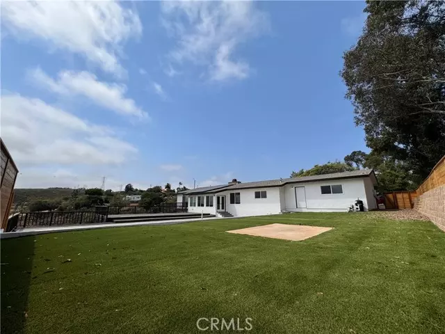 Escondido, CA 92029,19808 Fortuna Del Este