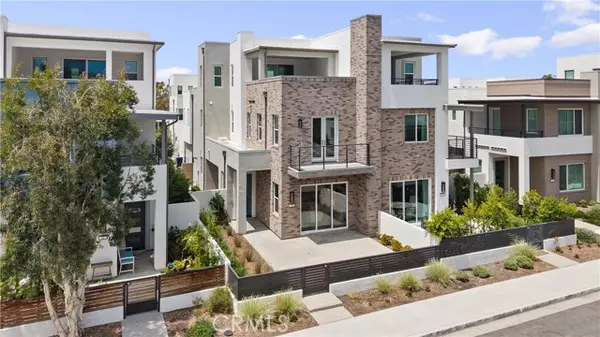 319 Novel, Irvine, CA 92618