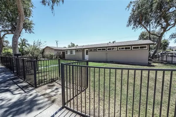 2292 Academy Avenue, Pomona, CA 91768