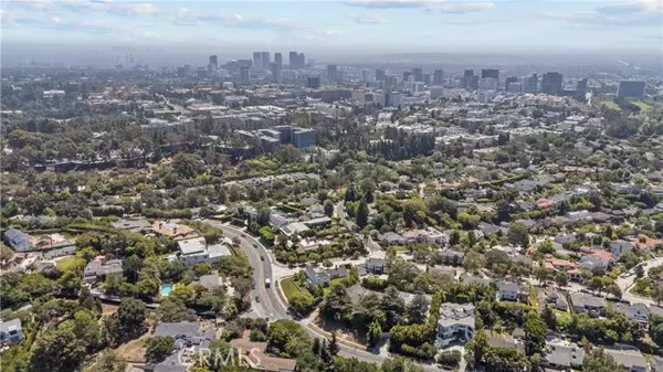 Los Angeles, CA 90049,11120 W Sunset Boulevard