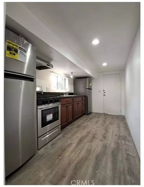 Los Angeles, CA 90007,1420 W 22nd Street