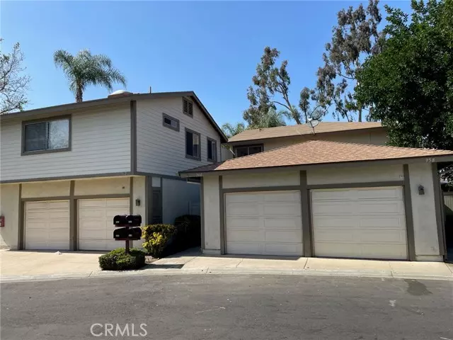 960 Pinyon Court, Ontario, CA 91762
