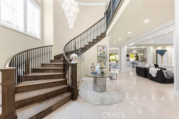 Irvine, CA 92618,123 Calderon